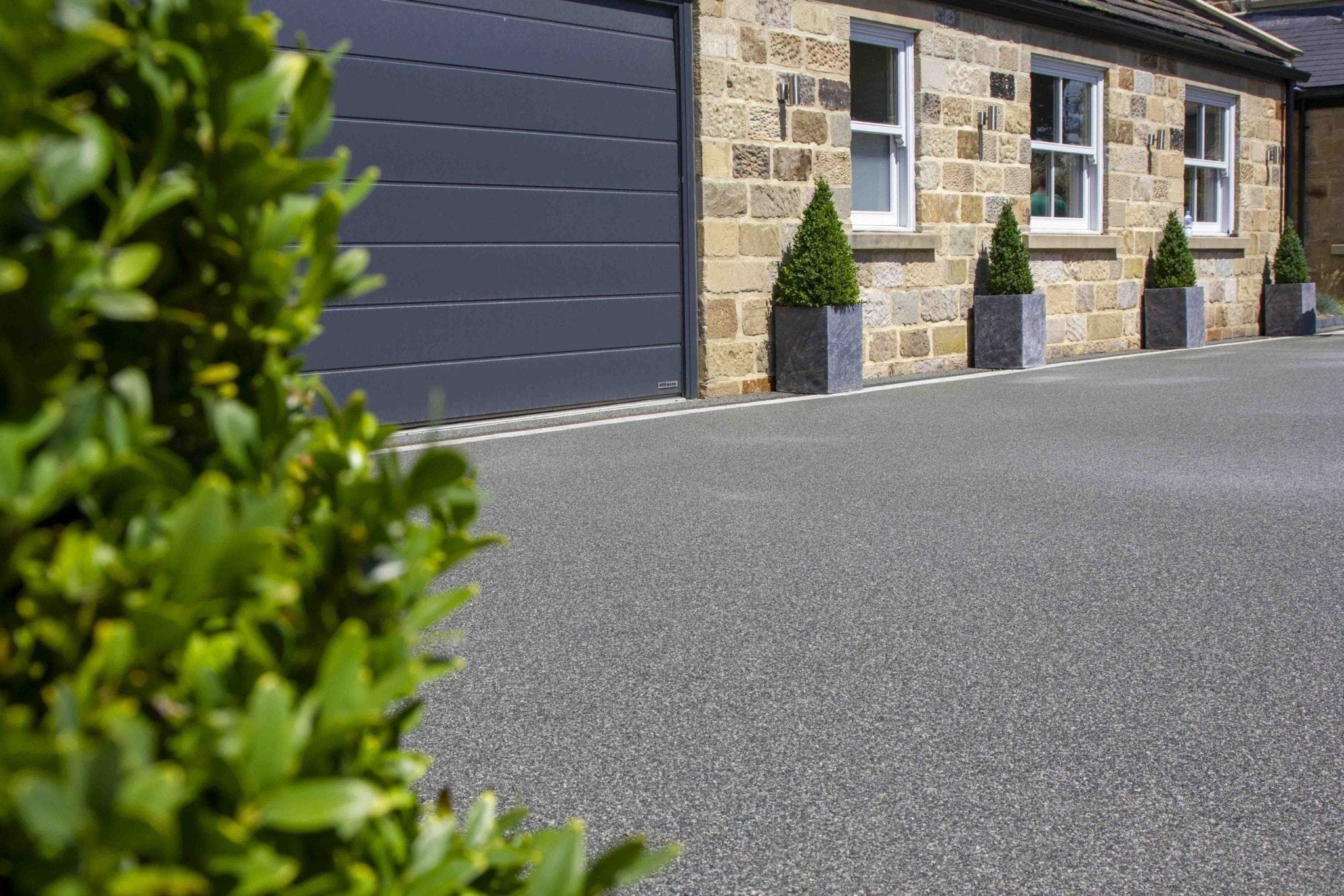 Resin-bound driveway in Cardiff